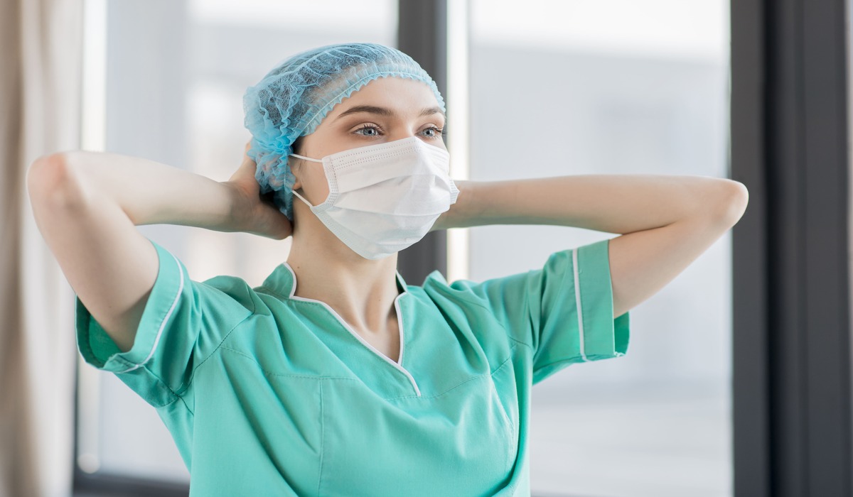 Are you a nursing assistant? We explain how to be a nurse