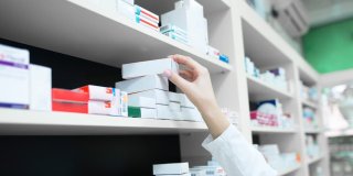 estudiar auxiliar de farmacia estudios