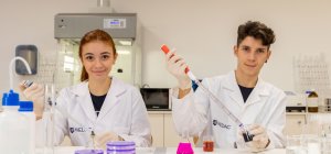 alumnos laboratorio Madrid
