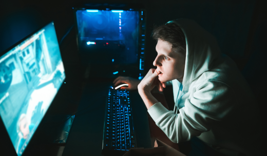 Gamer en una partida de esport tensa