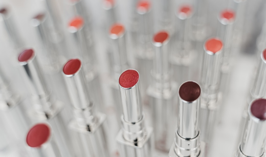 Barras de labios de diferentes colores