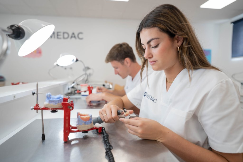 Grados Superiores Sevilla