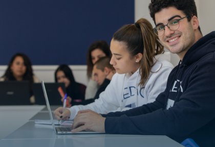 Estudiantes de Medac